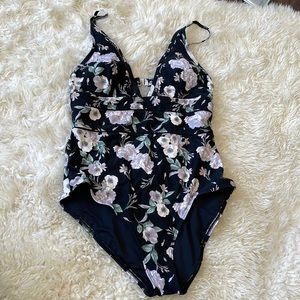 Sea Level floral swim